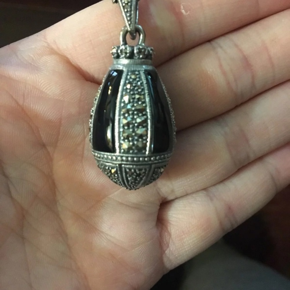 Black Onyx And Marcasite Silver Necklace - Picture 2 of 5